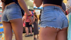 teen booty candid denim shorts